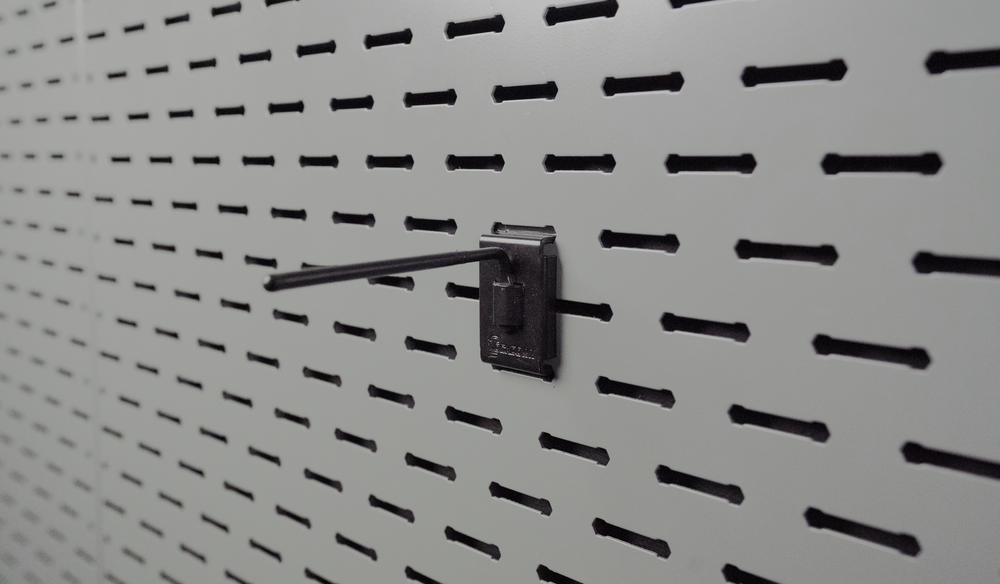 SecureWall - Straight Handgun Barrel Peg